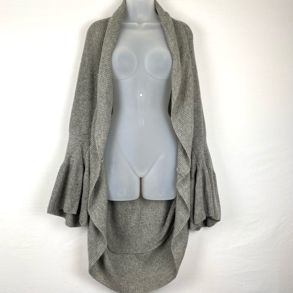 Sleeping On Snow Oversized Batwing Cardigan EUC